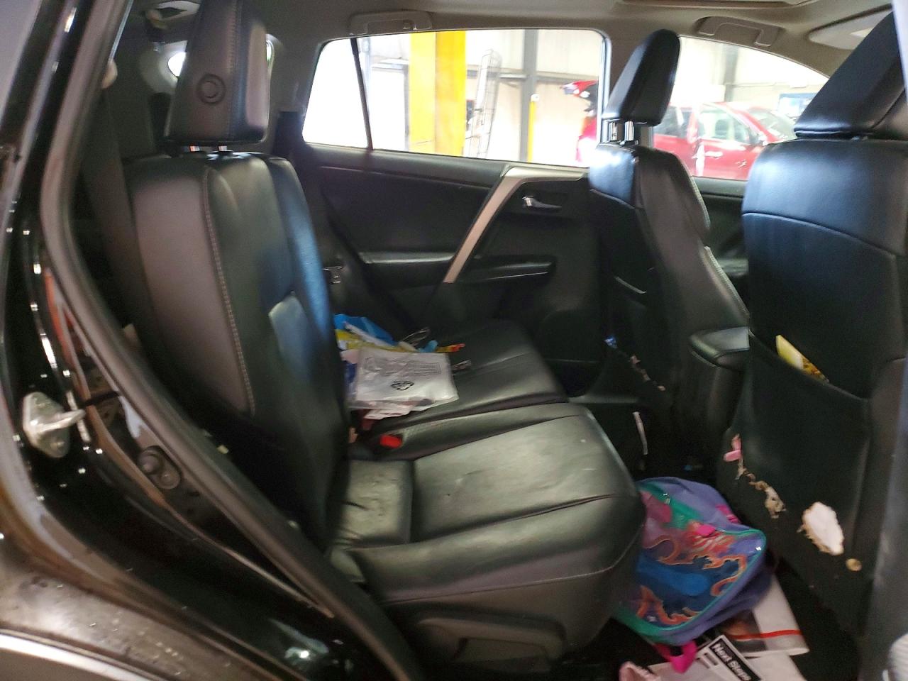 2014 TOYOTA RAV4 LIMITED photo 31