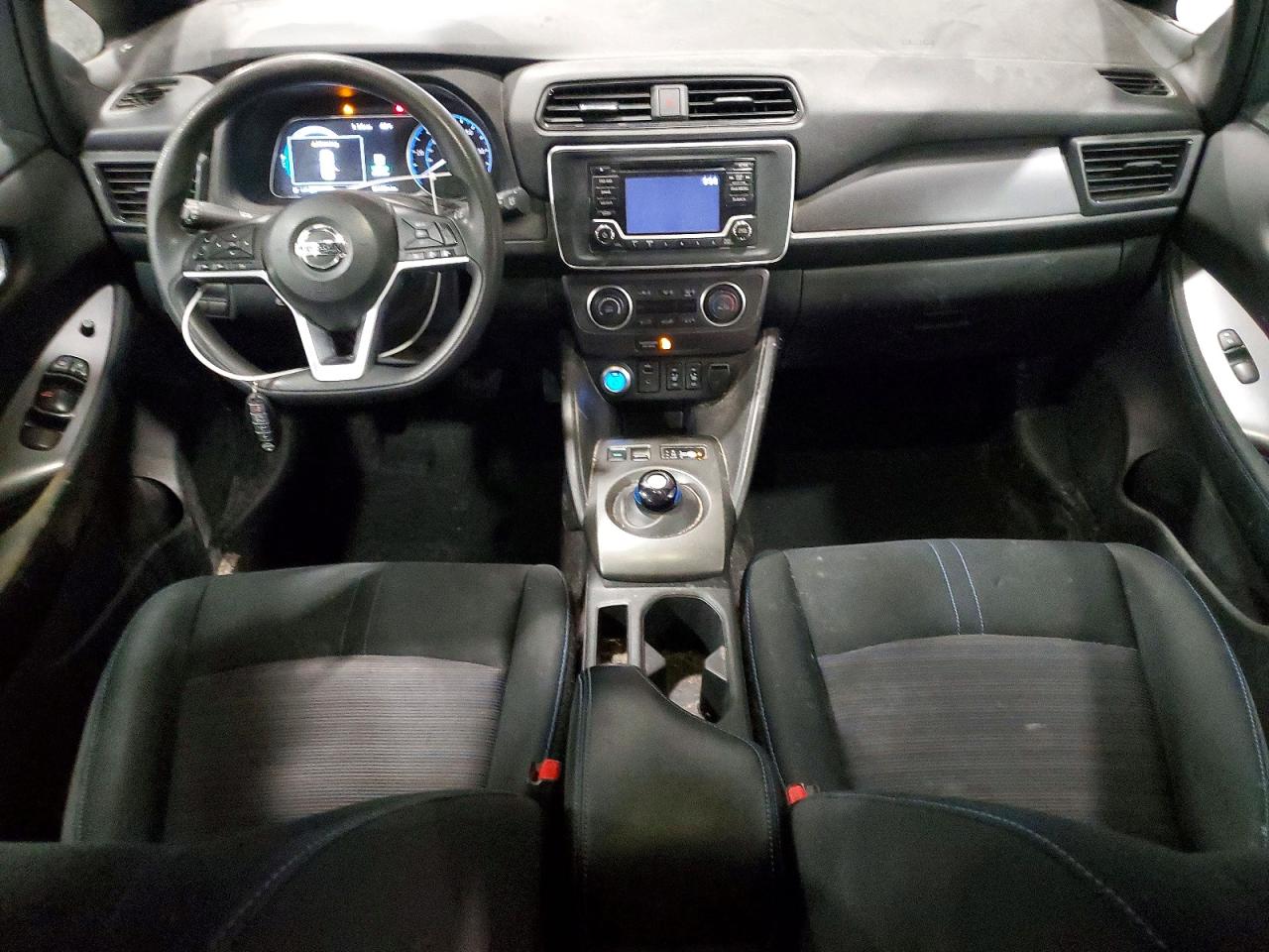 2019 NISSAN LEAF S photo 15