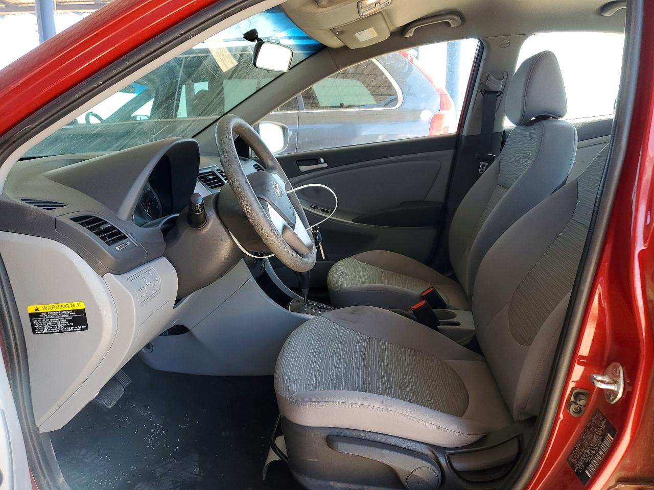 2017 HYUNDAI ACCENT SE photo 13