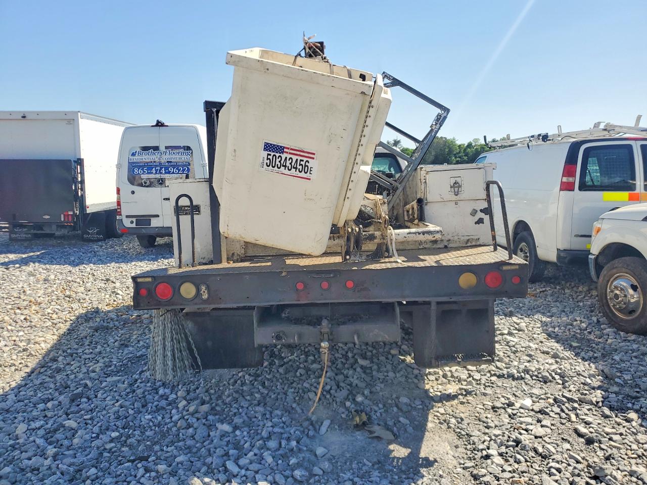 2010 FORD F550 SUPER DUTY BUCKET TRUCK photo 16