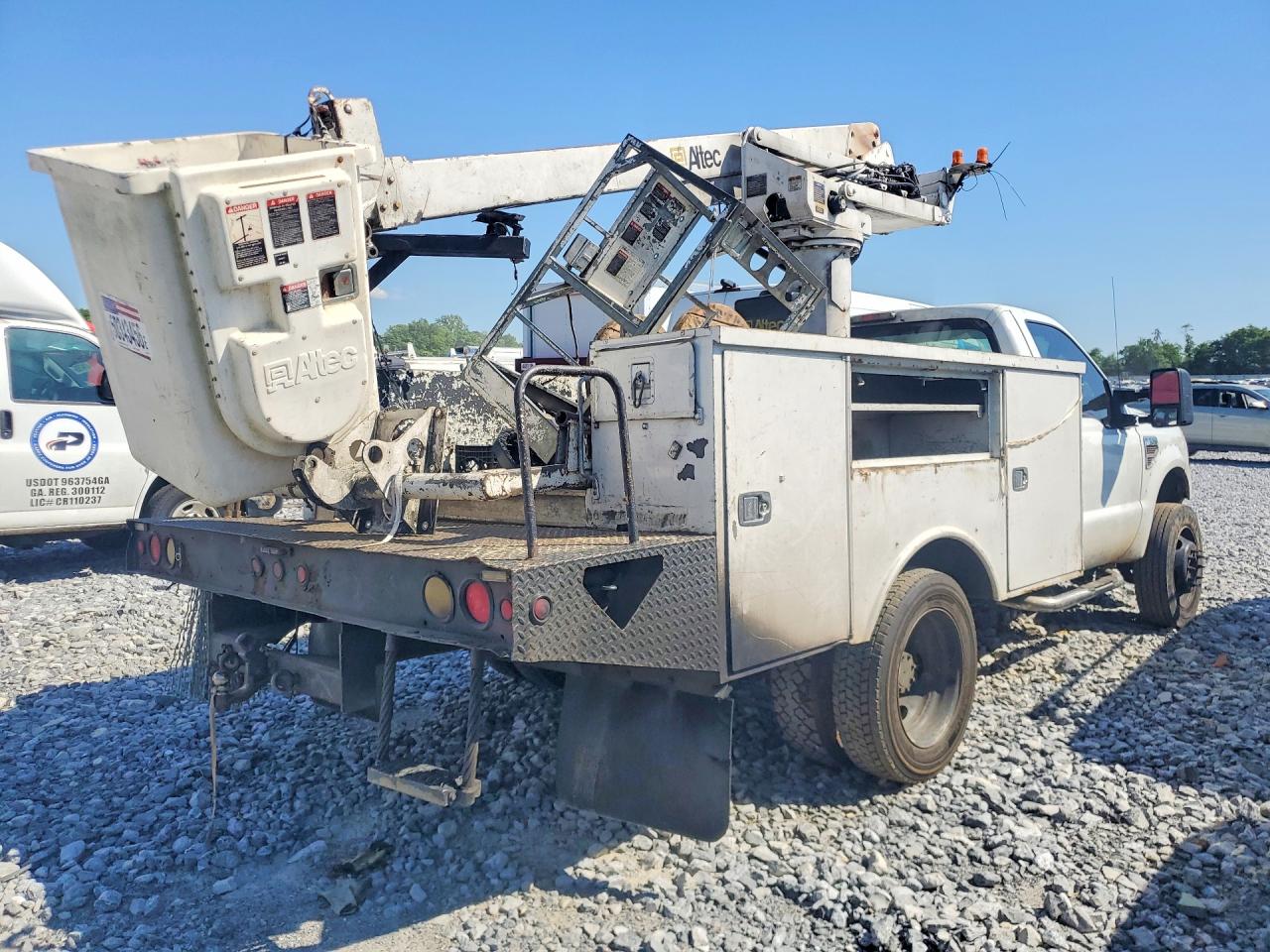 2010 FORD F550 SUPER DUTY BUCKET TRUCK photo 7