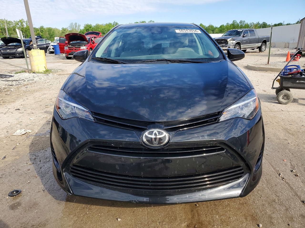 2017 TOYOTA COROLLA LE photo 13