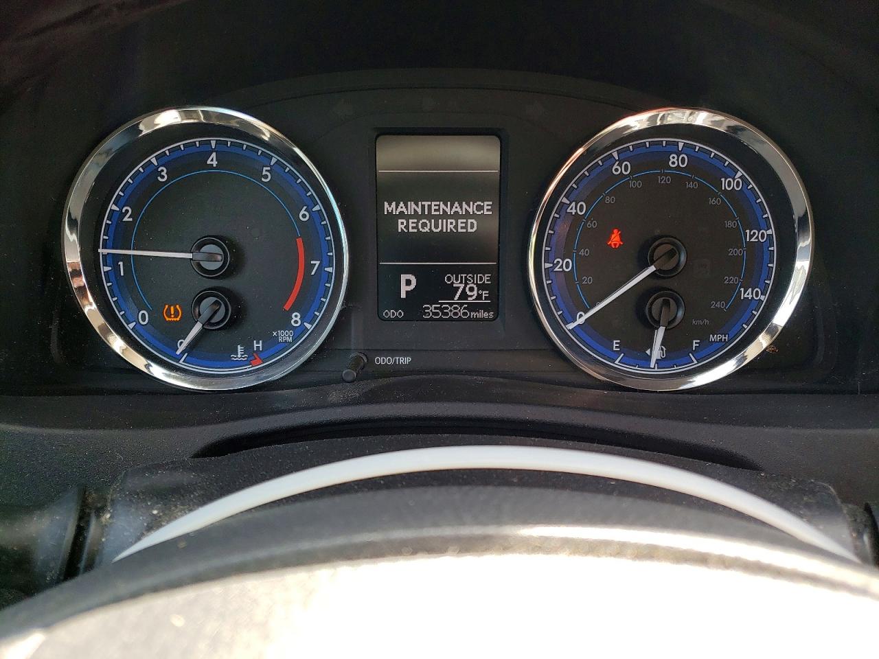 2017 TOYOTA COROLLA LE photo 25
