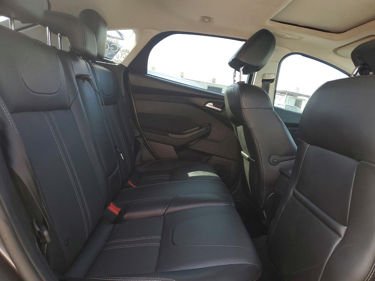2014 FORD FOCUS TITANIUM photo 10