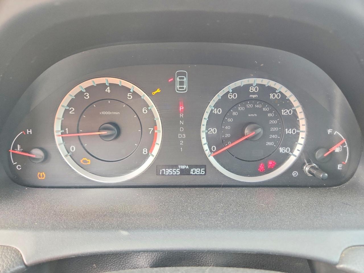 2010 HONDA ACCORD LXP photo 25