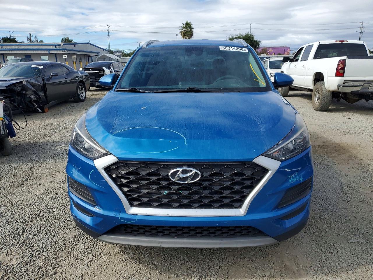 2020 HYUNDAI TUCSON SEL photo 9