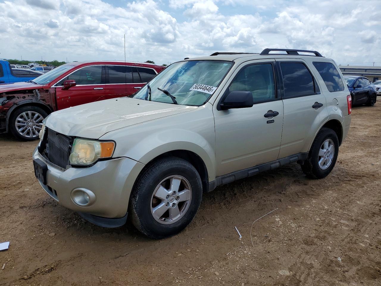 2010 FORD ESCAPE