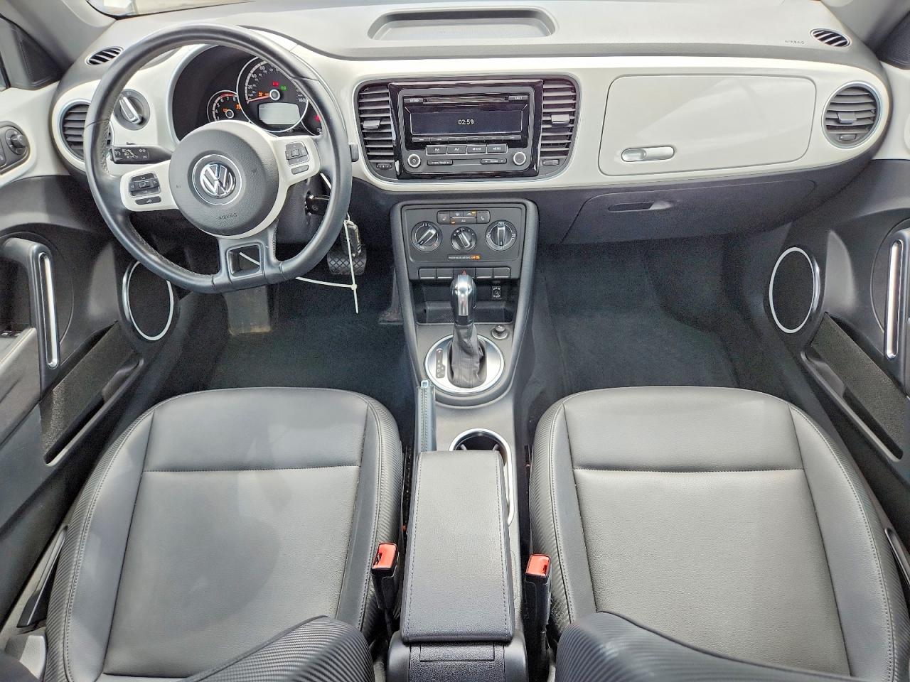 2014 VOLKSWAGEN BEETLE photo 15