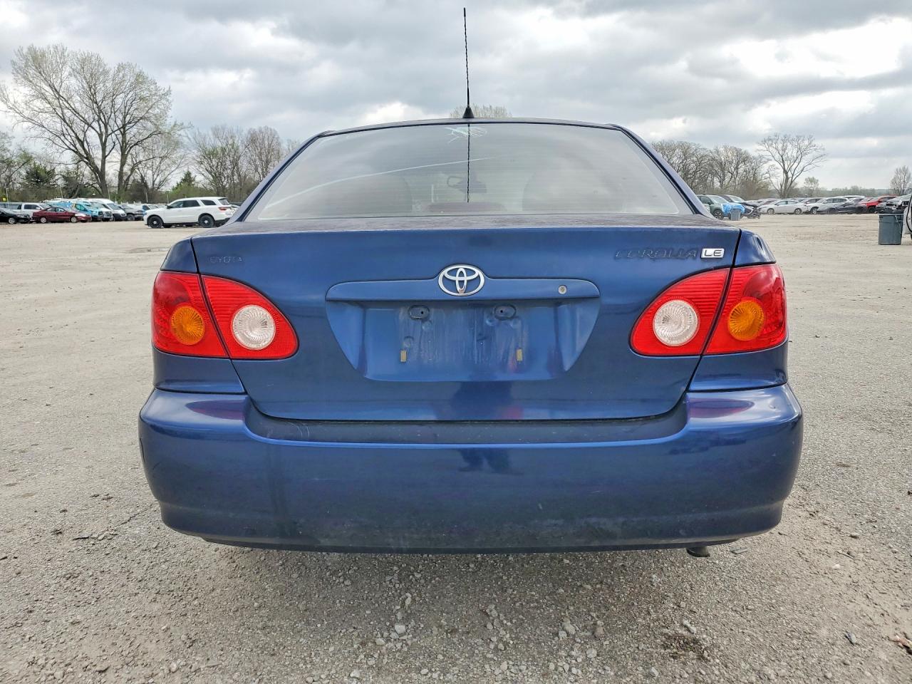 2004 TOYOTA COROLLA LE photo 16