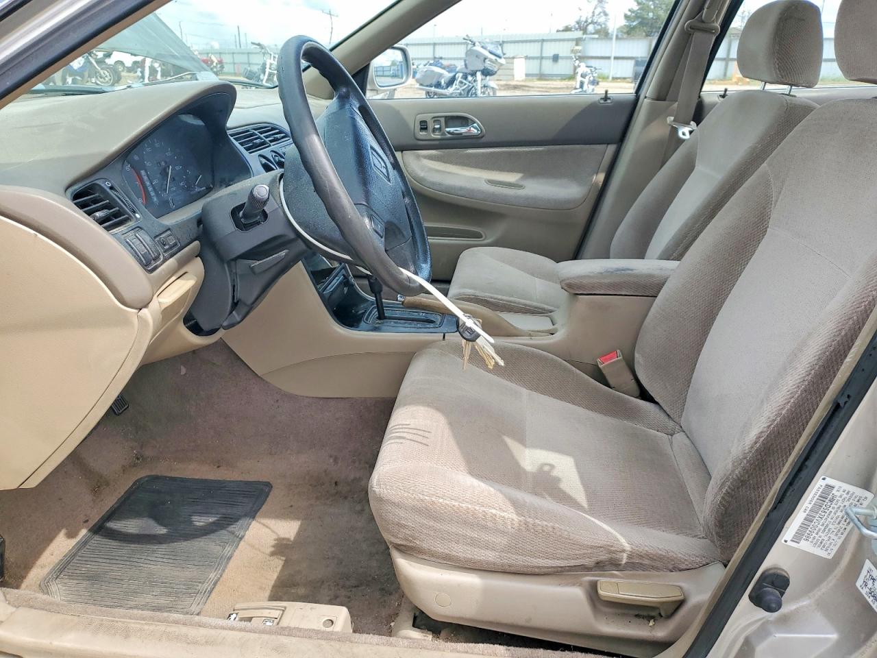 1997 HONDA ACCORD LX photo 19