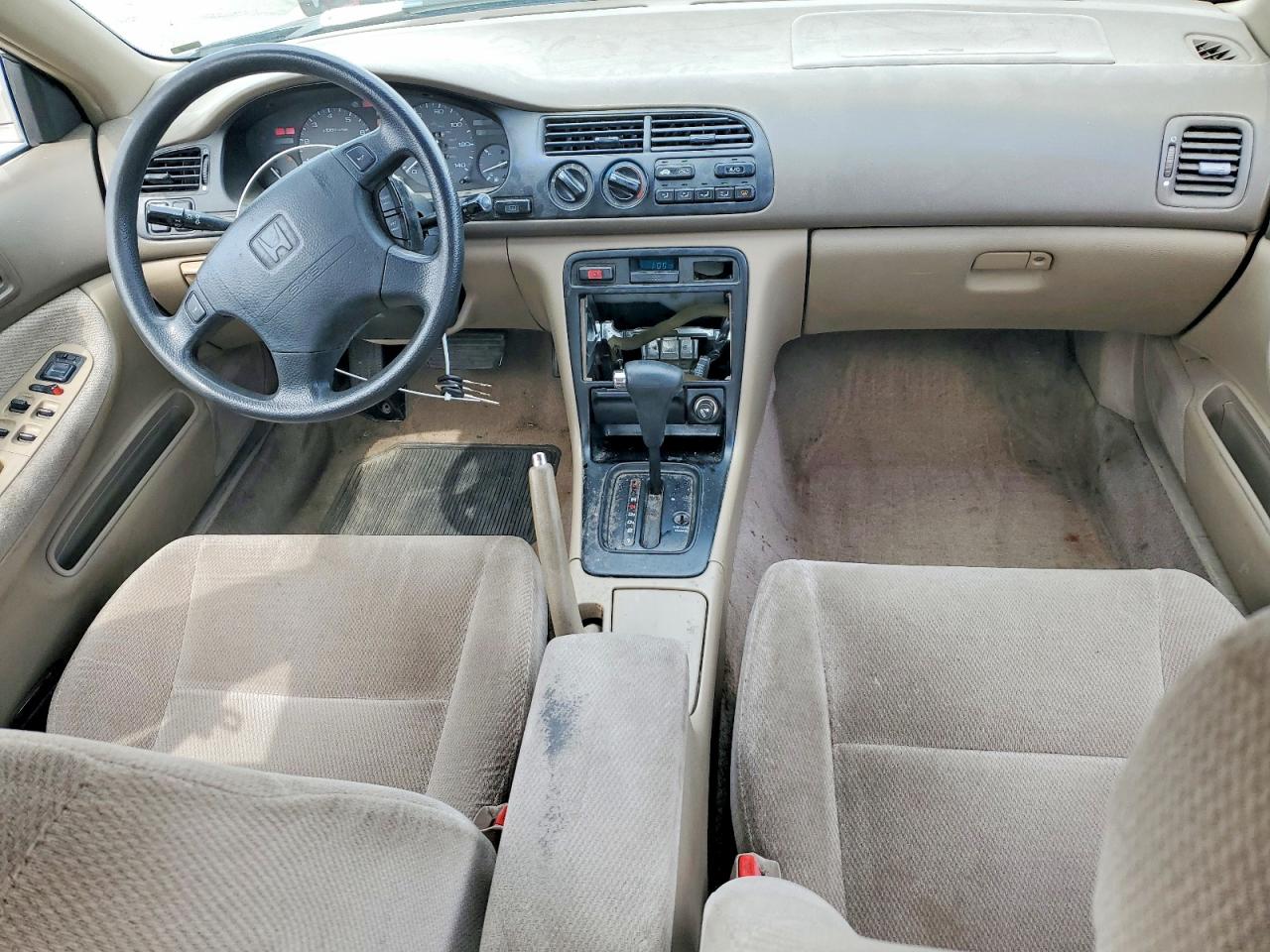 1997 HONDA ACCORD LX photo 22