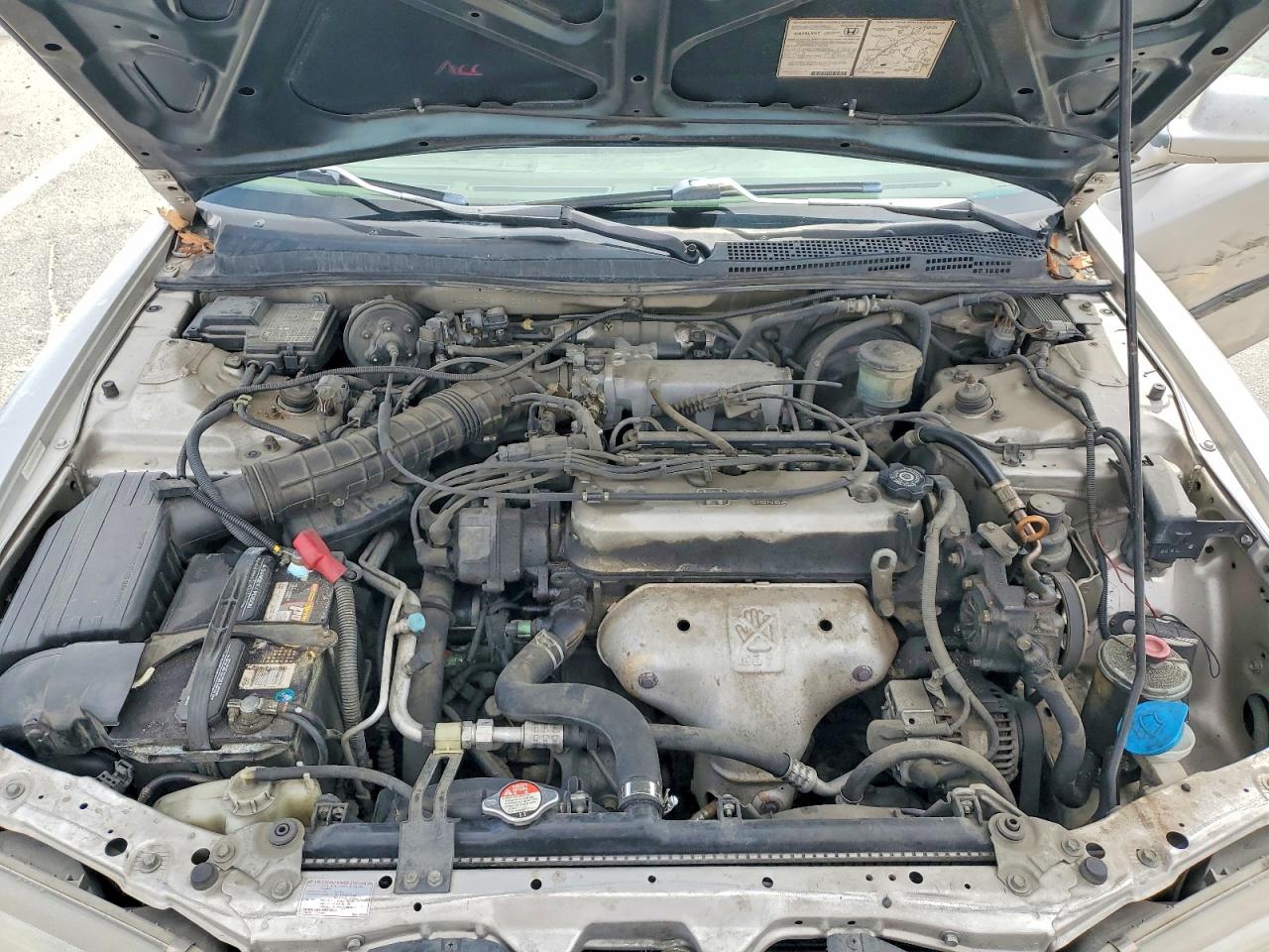 1997 HONDA ACCORD LX photo 31