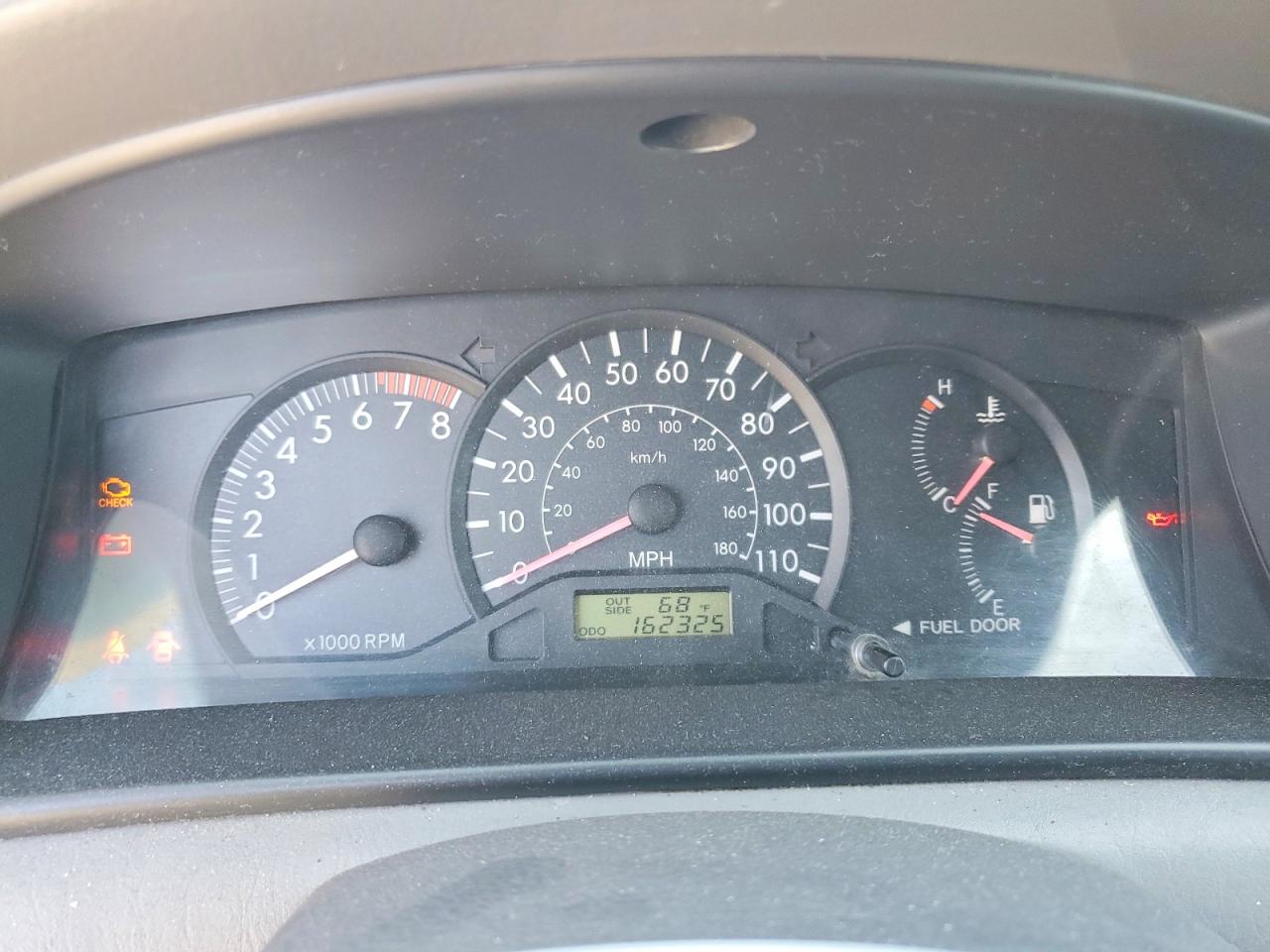 2007 TOYOTA COROLLA photo 9
