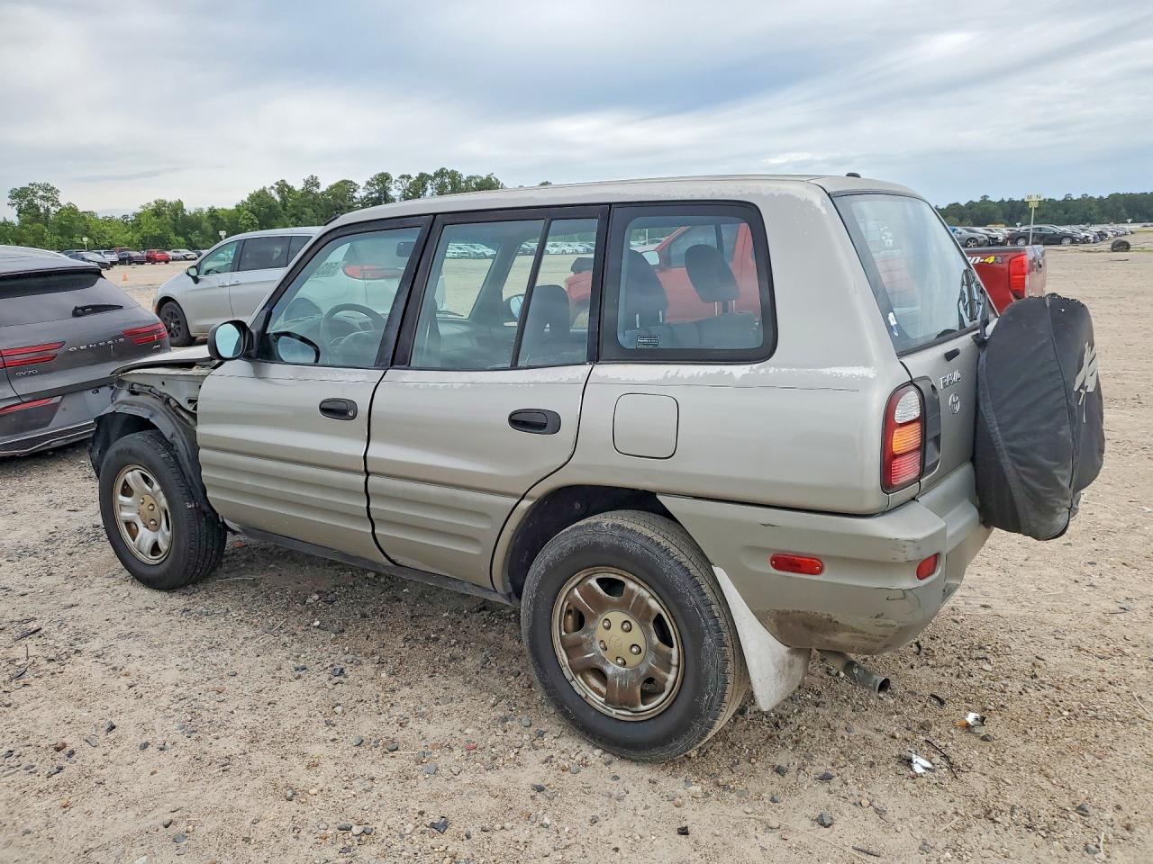 2000 TOYOTA RAV4 BASE photo 4