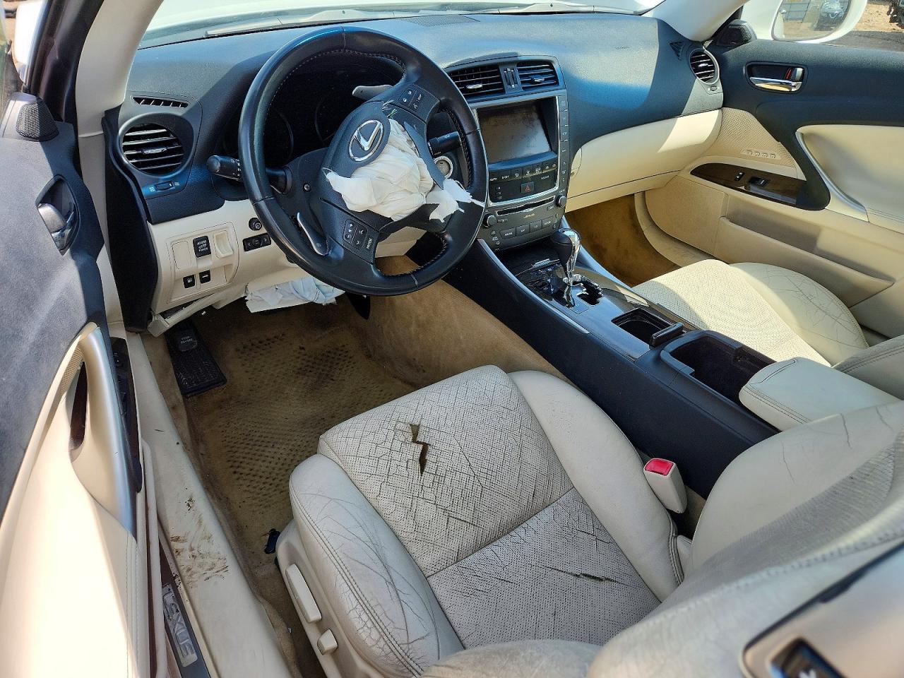 2010 LEXUS IS 250 photo 8