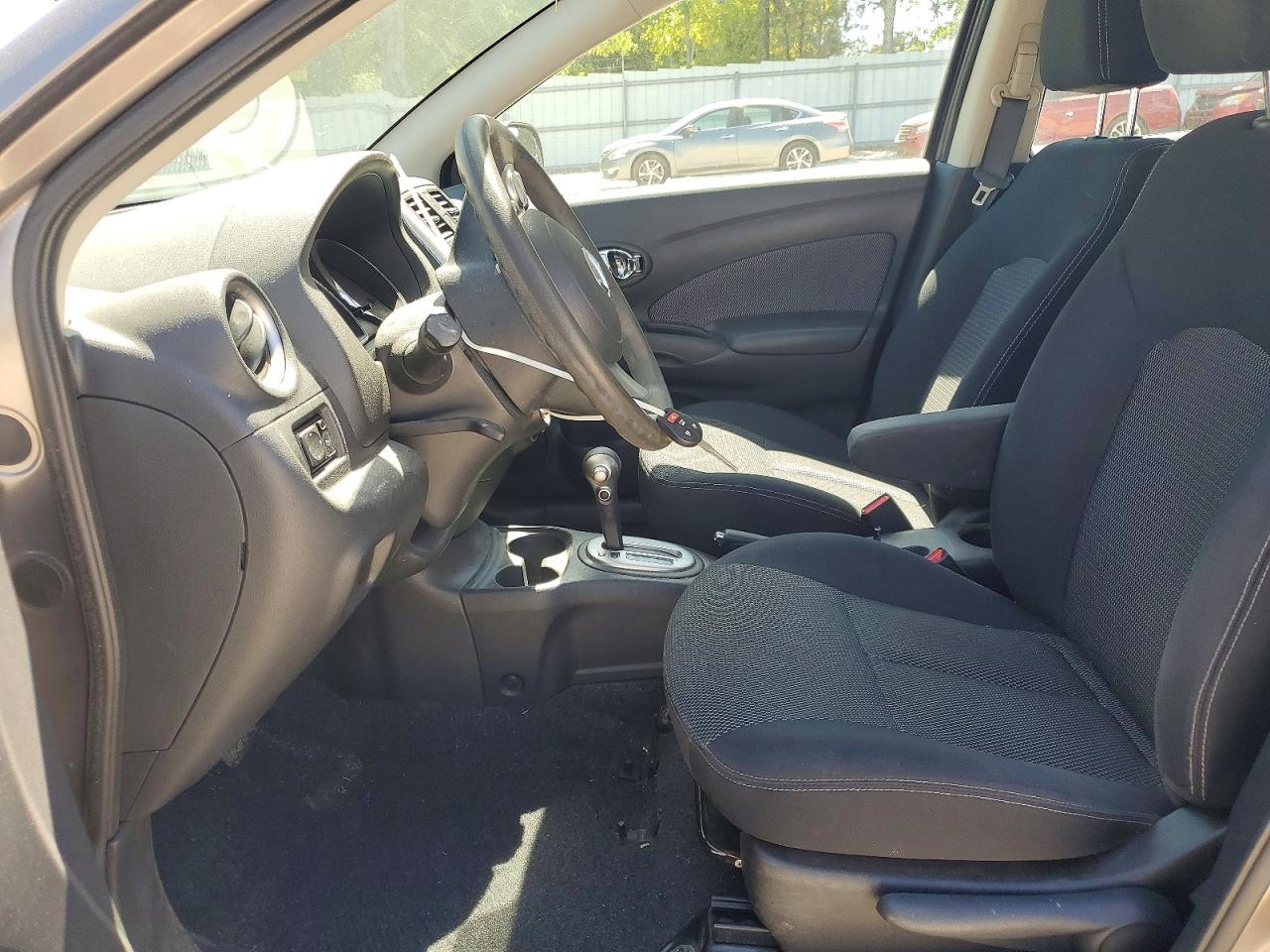 2014 NISSAN VERSA 1.6 S photo 13