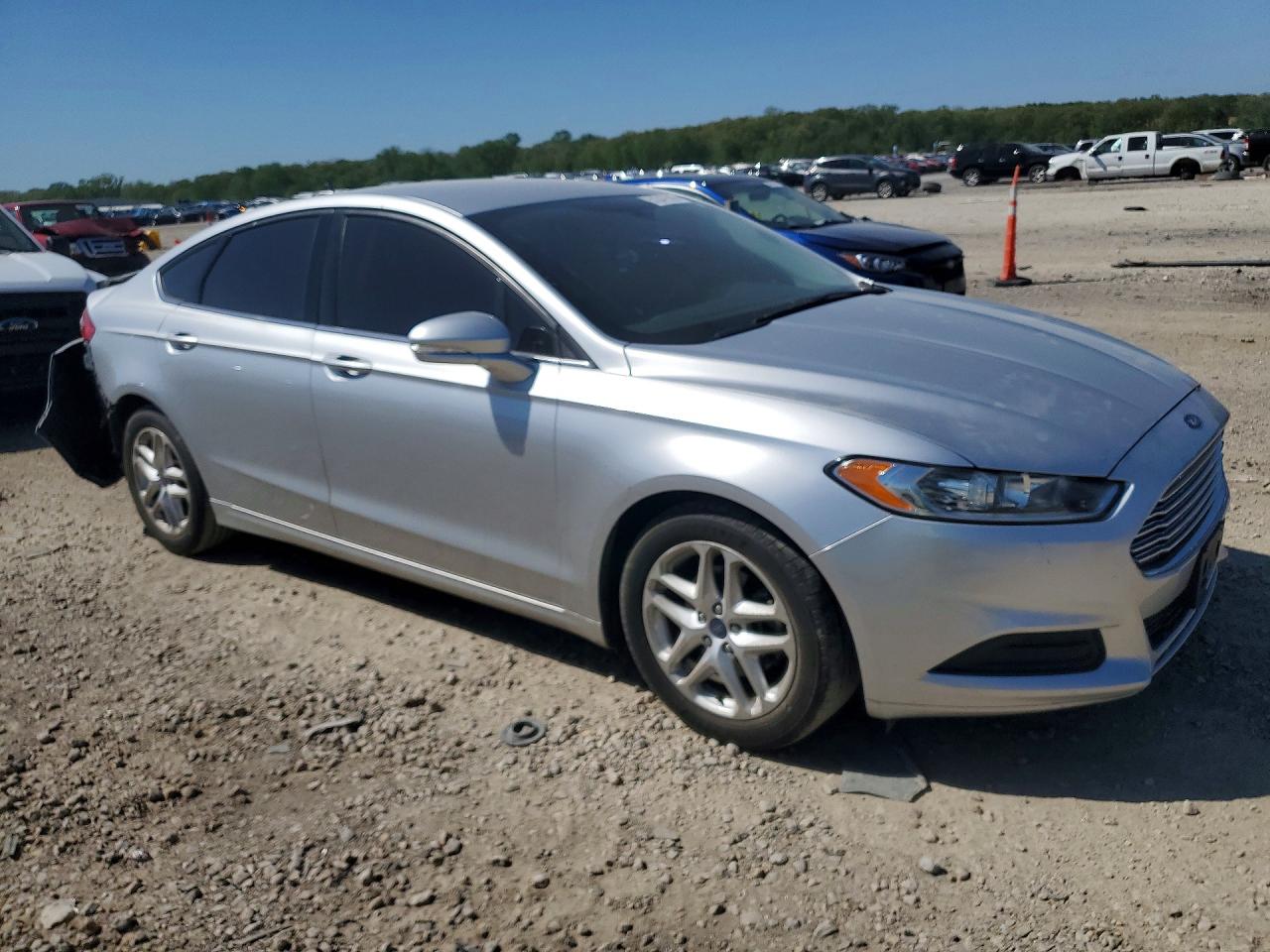 2014 FORD FUSION SE photo 7