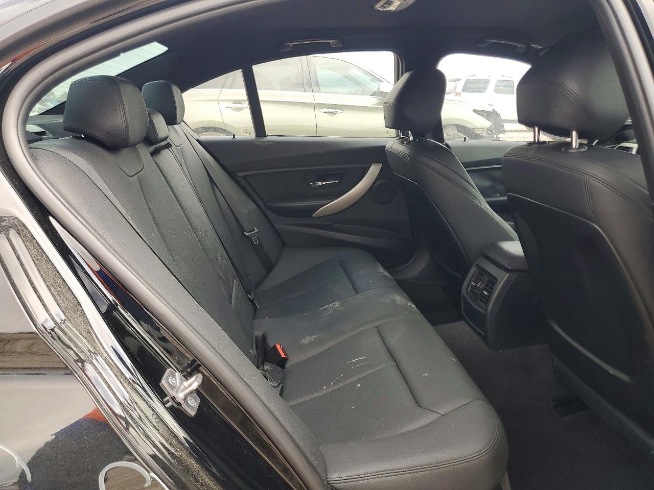 2014 BMW 320 photo 19