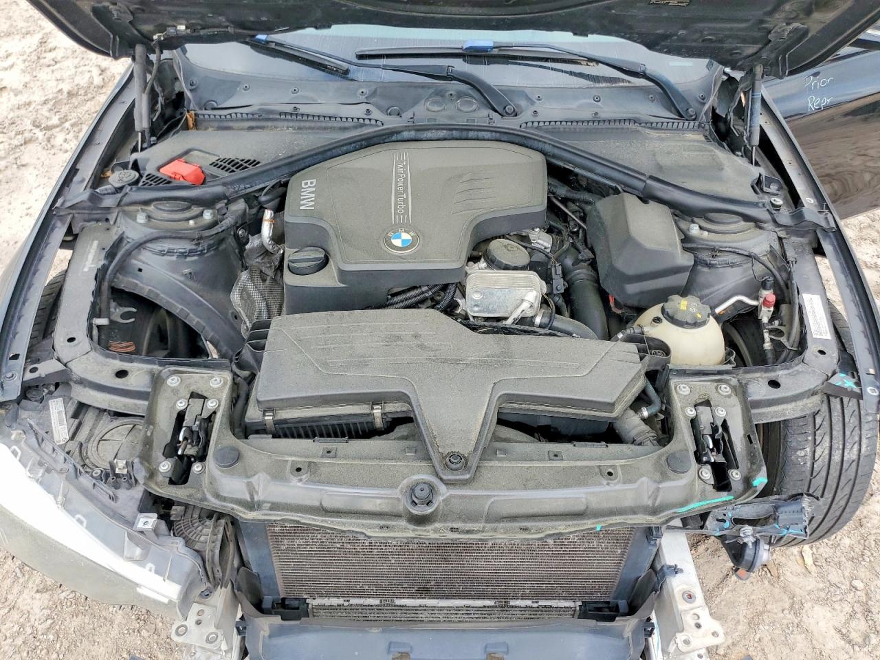 2014 BMW 320 photo 21