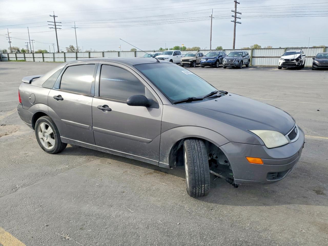 2006 FORD FOCUS ZX4 photo 4