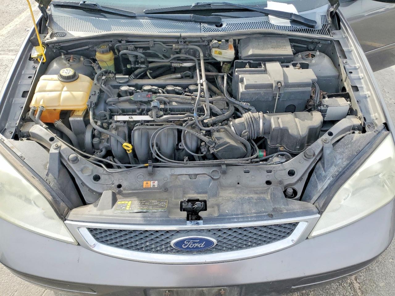 2006 FORD FOCUS ZX4 photo 11