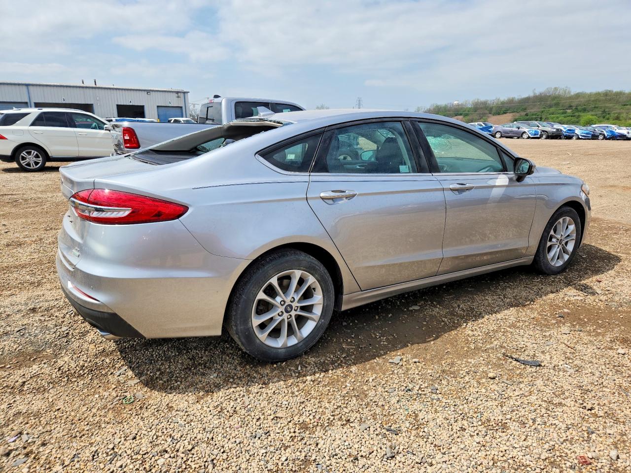 2020 FORD FUSION SE photo 7