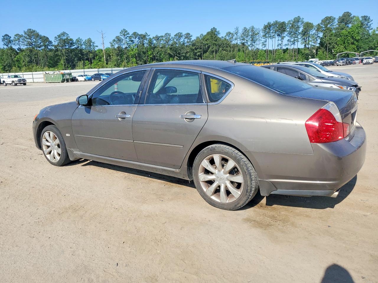 2006 INFINITI M35 BASE photo 2