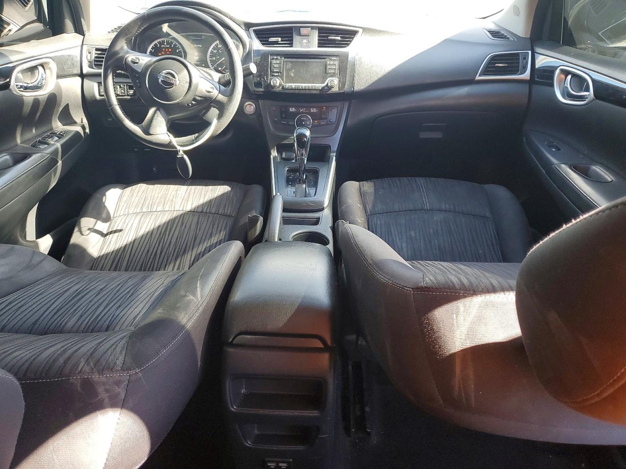 2018 NISSAN SENTRA SV photo 22