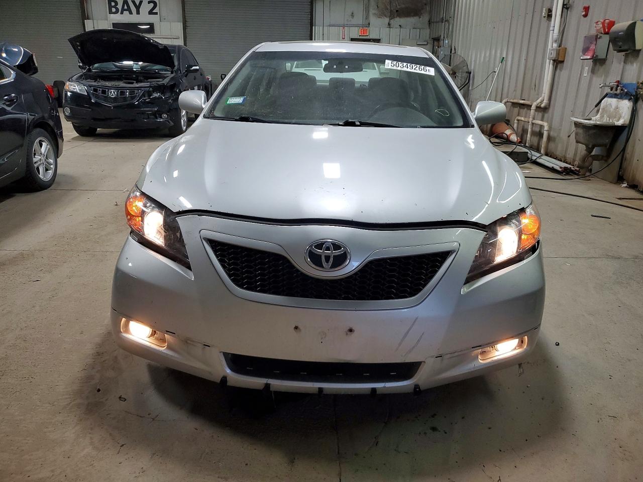2009 TOYOTA CAMRY SE photo 9