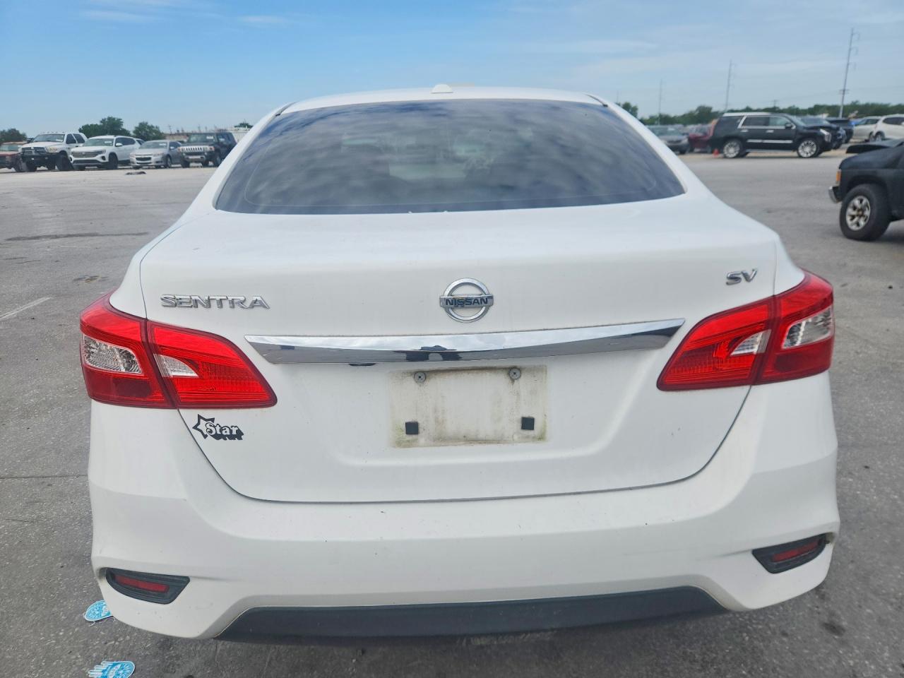2019 NISSAN SENTRA SV photo 11