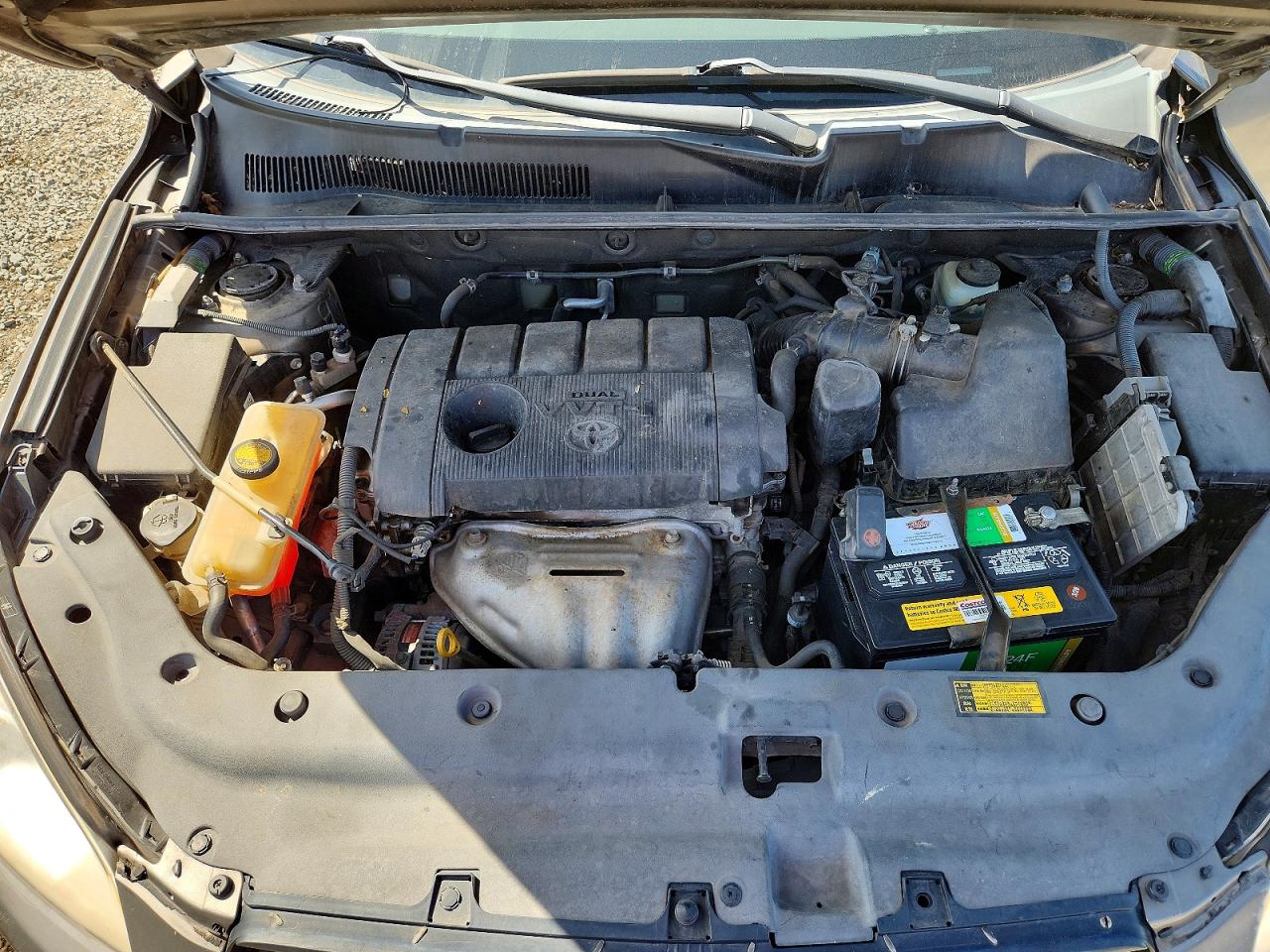 2011 TOYOTA RAV4 BASE photo 34