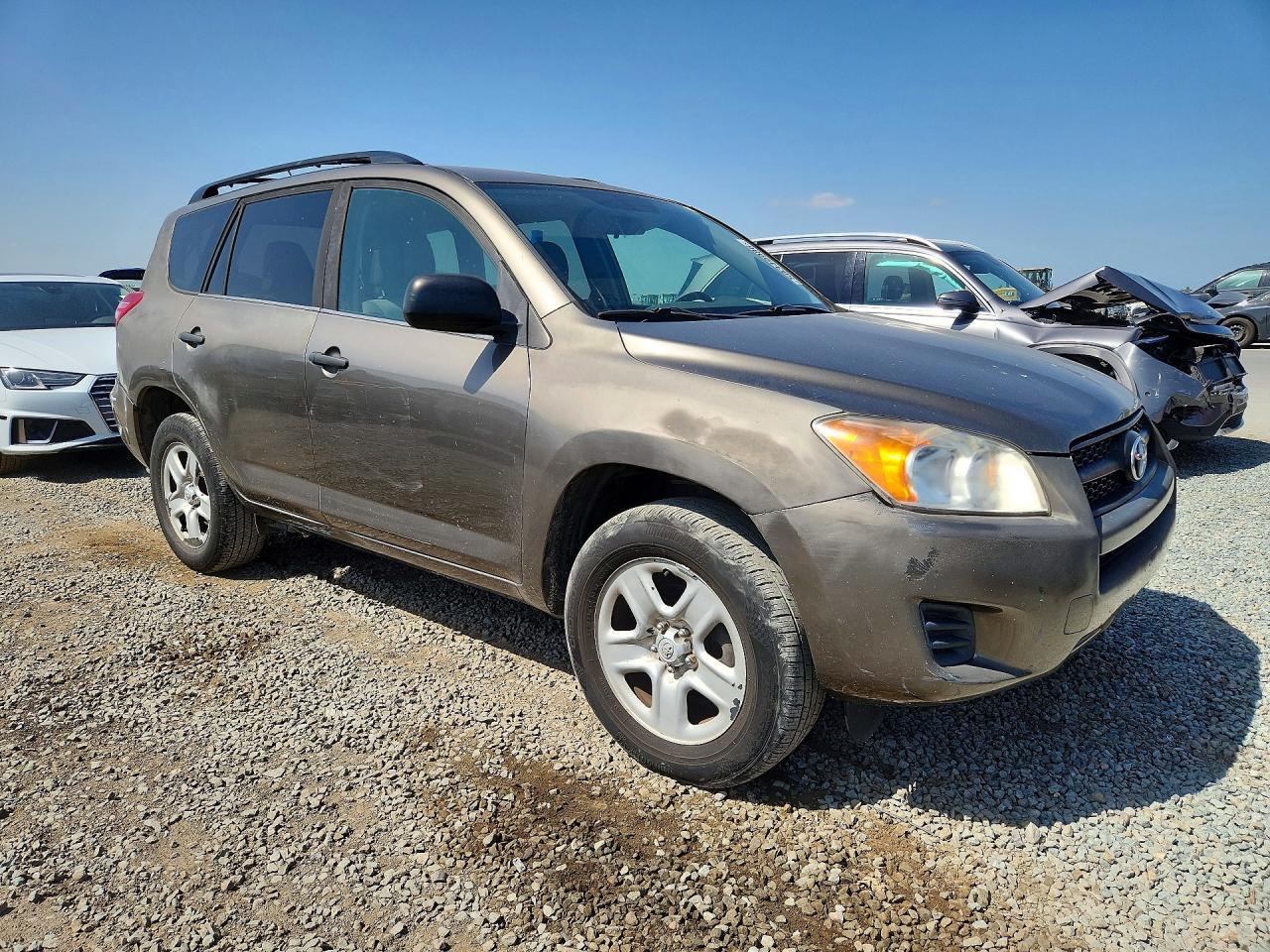 2011 TOYOTA RAV4 BASE photo 10