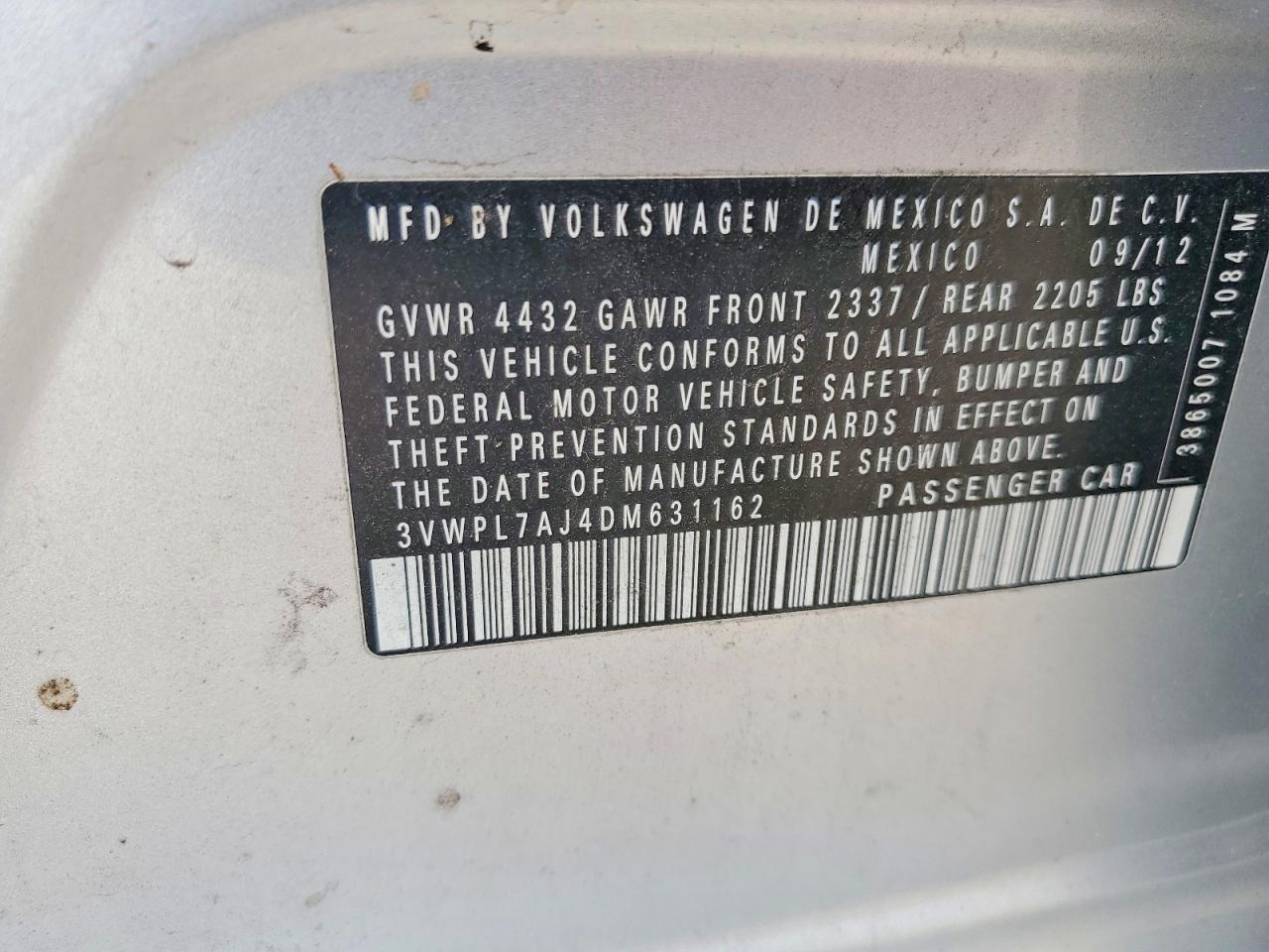 2013 VOLKSWAGEN JETTA TDI photo 34