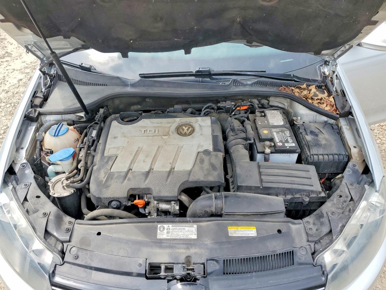 2013 VOLKSWAGEN JETTA TDI photo 31
