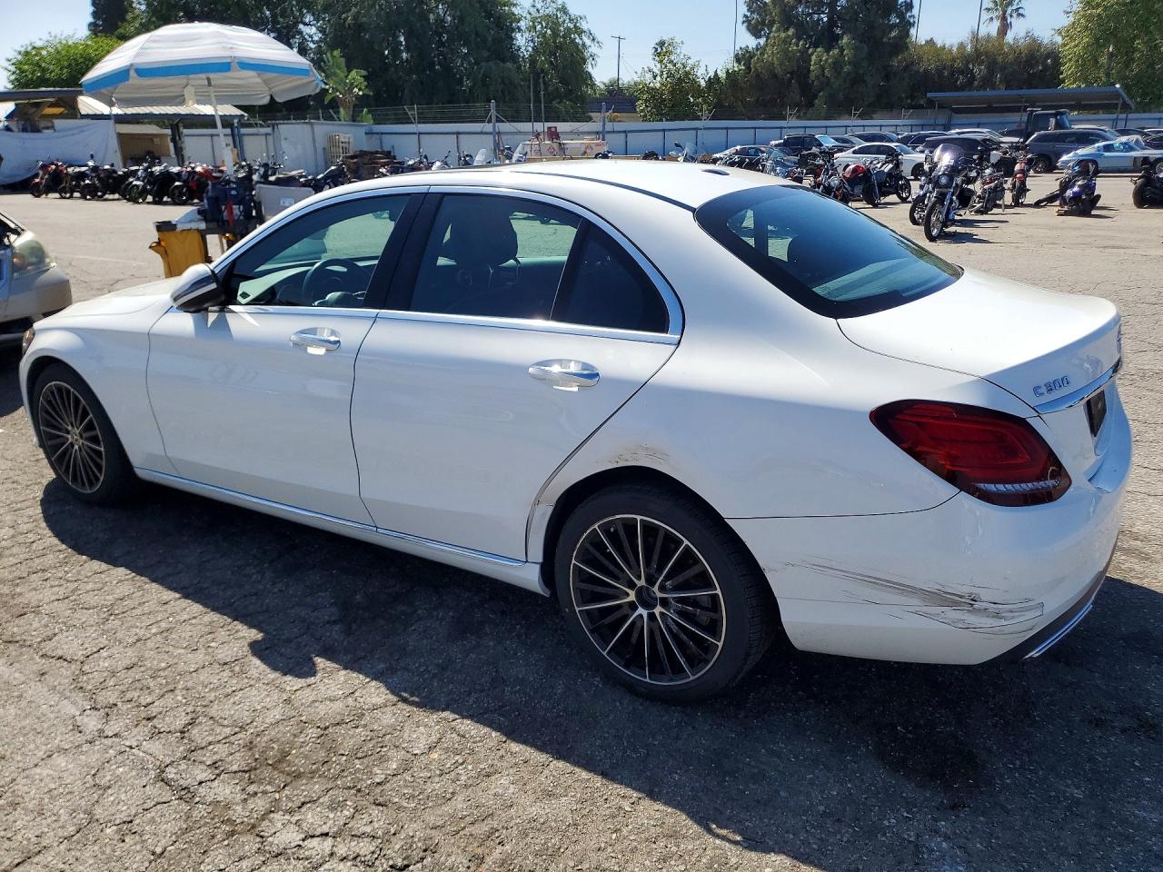 2019 MERCEDES-BENZ C 300 photo 3