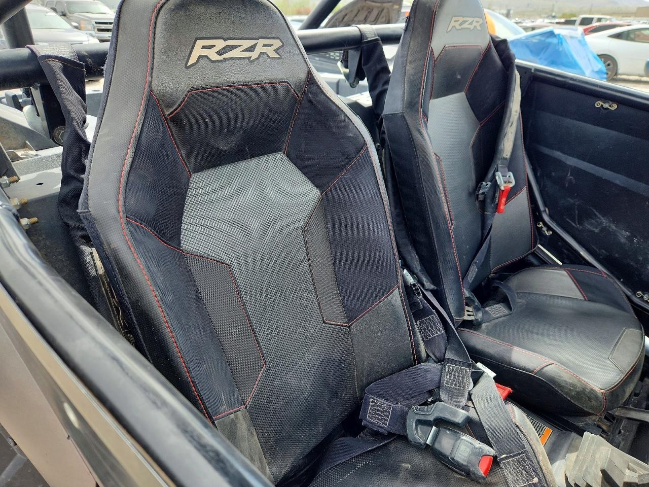 2019 POLARIS RZR UTILITY VEHICLE photo 11