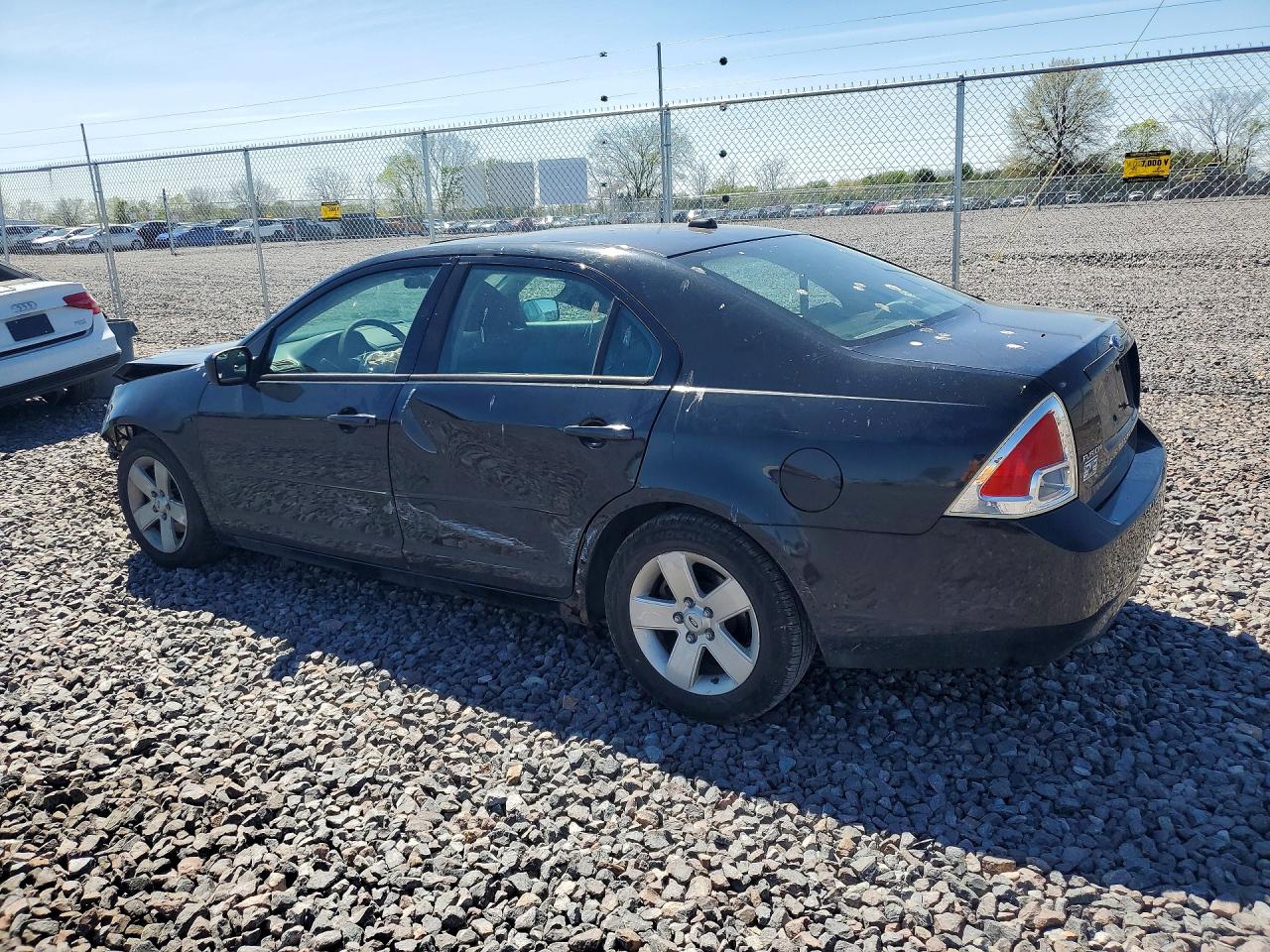 2009 FORD FUSION SE photo 3