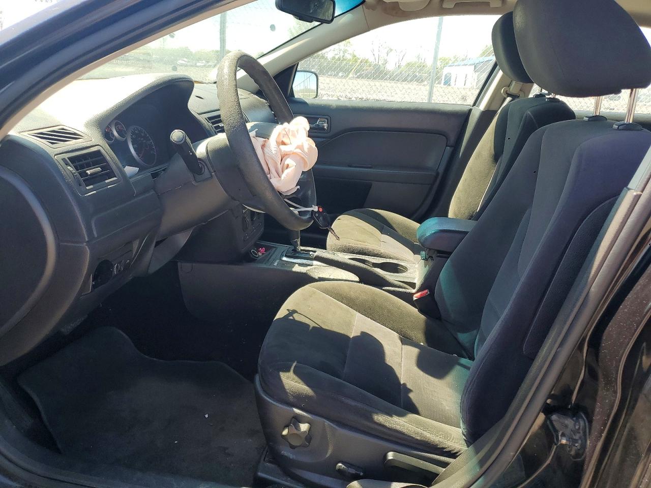 2009 FORD FUSION SE photo 13
