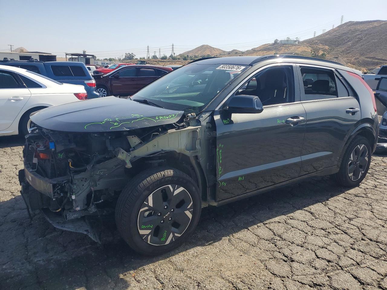 2023 KIA NIRO