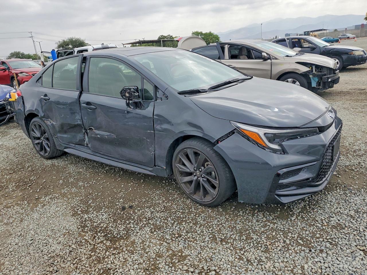 2024 TOYOTA COROLLA SE photo 4
