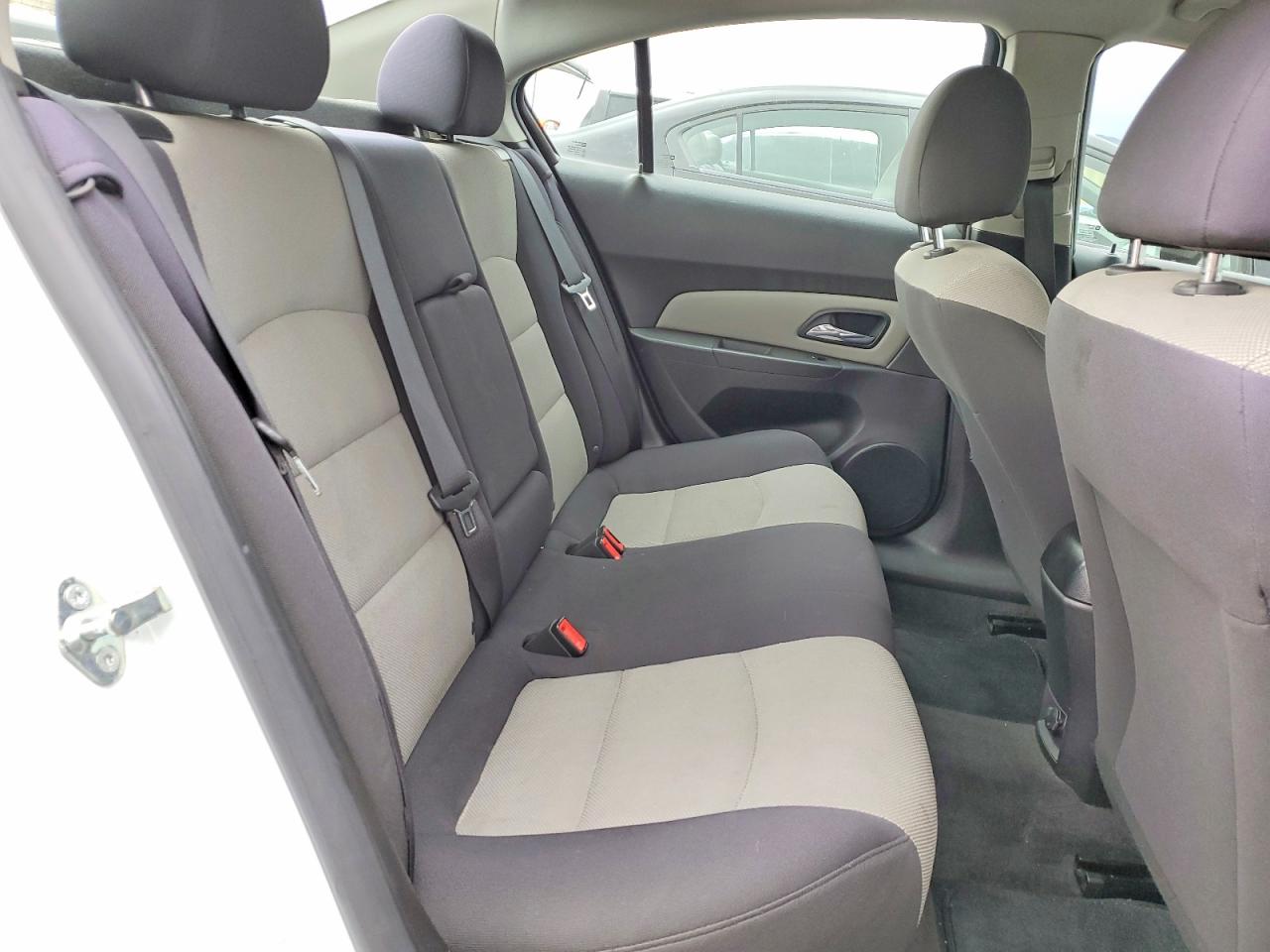 2014 CHEVROLET CRUZE LS photo 28