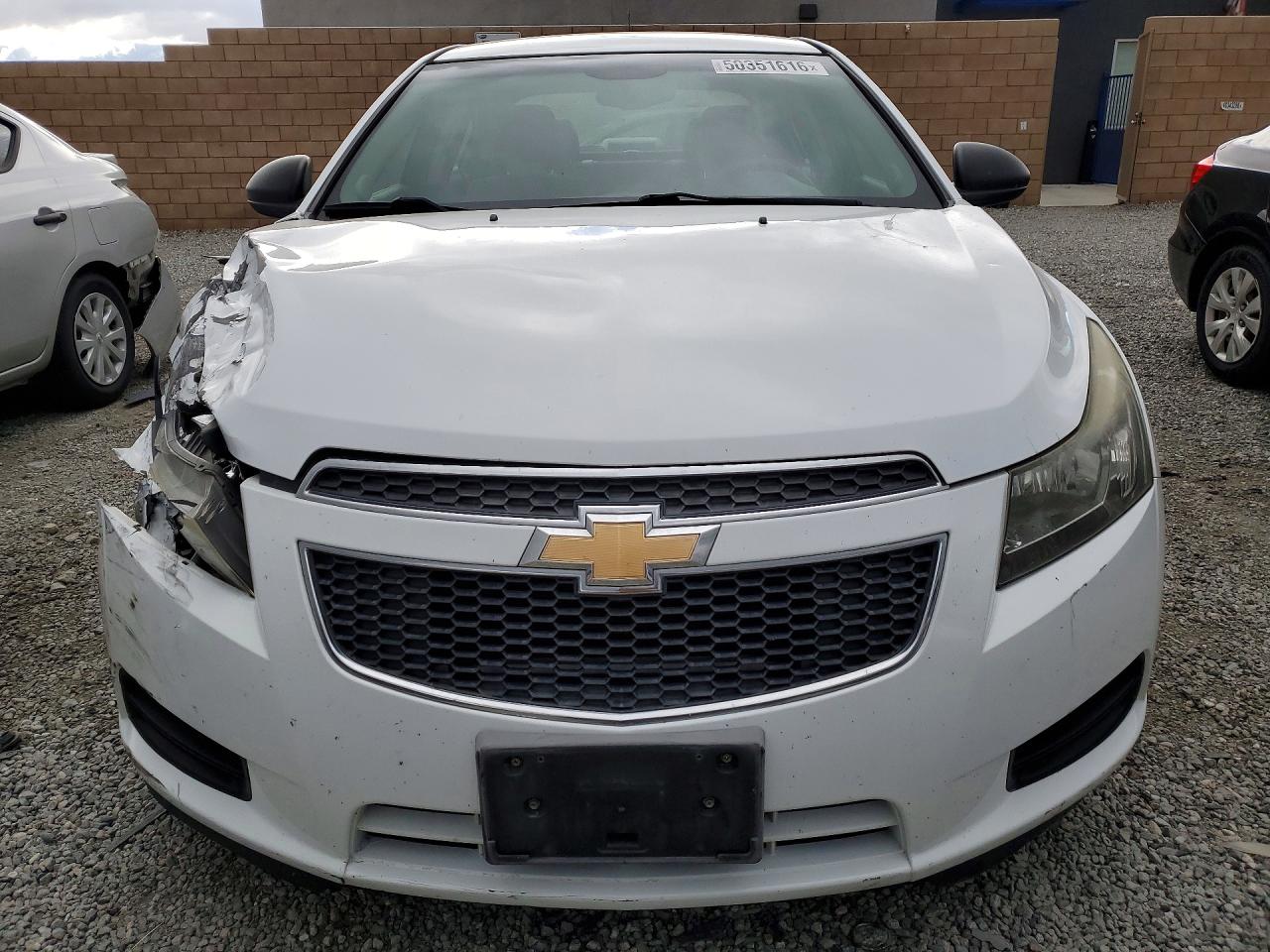 2014 CHEVROLET CRUZE LS photo 13