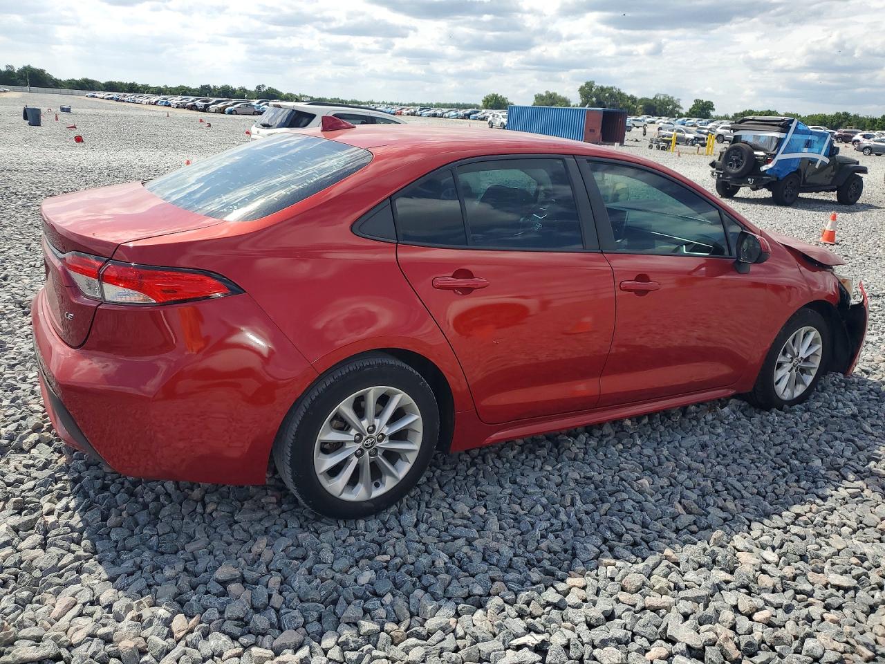 2021 TOYOTA COROLLA LE photo 5