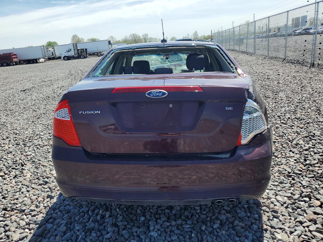 2012 FORD FUSION SE photo 11