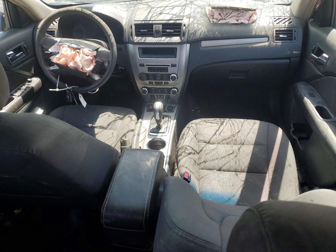 2012 FORD FUSION SE photo 15