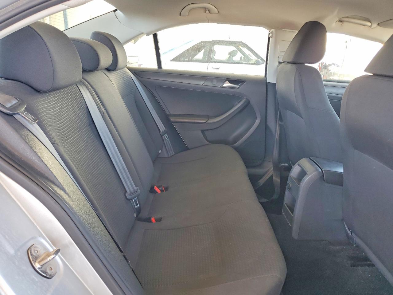 2016 VOLKSWAGEN JETTA S photo 28