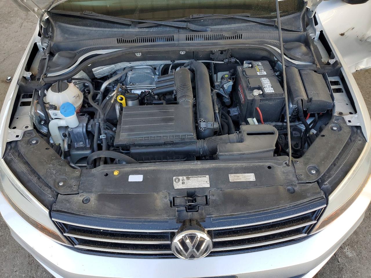 2016 VOLKSWAGEN JETTA S photo 31