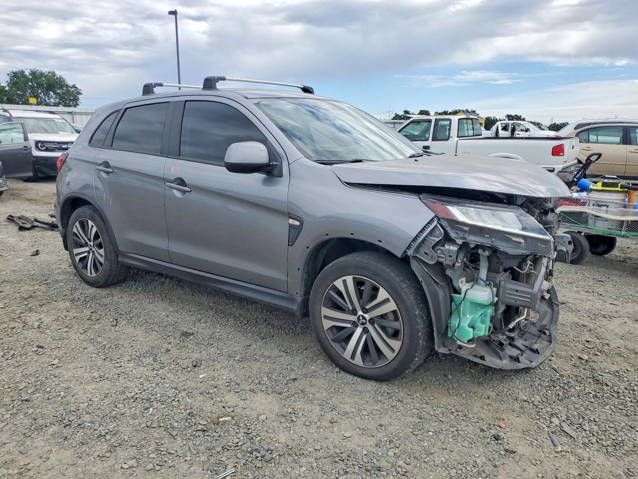 2022 MITSUBISHI OUTLANDER SPORT photo 4