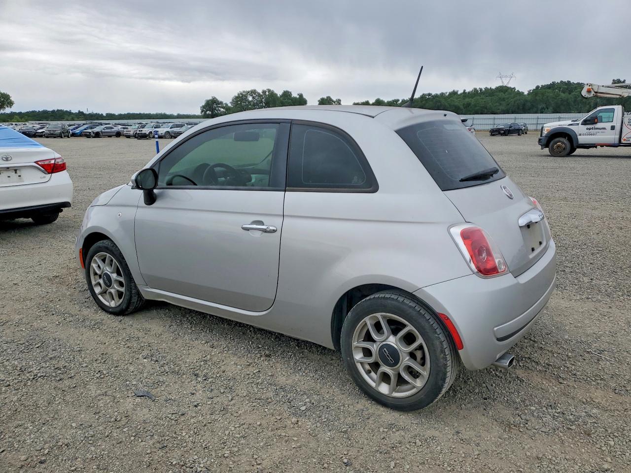 2013 FIAT 500 POP photo 3