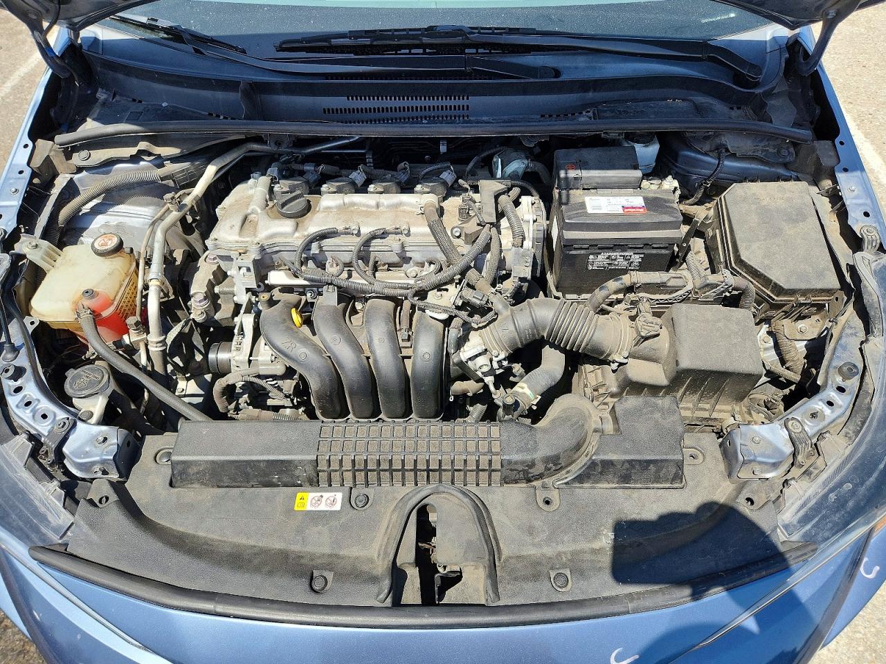 2021 TOYOTA COROLLA LE photo 21